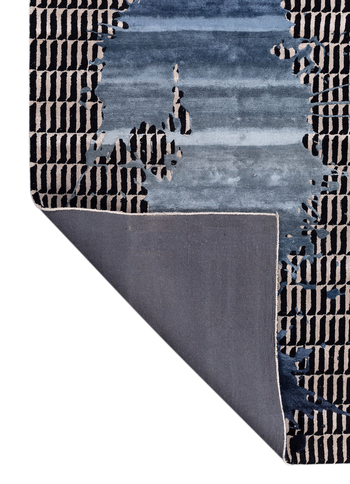 The Motion 04 Rug