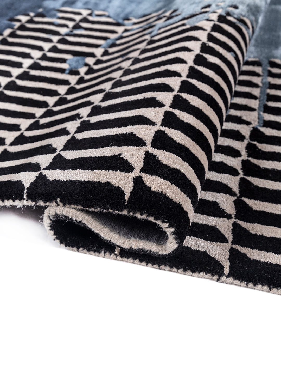 The Motion 04 Rug